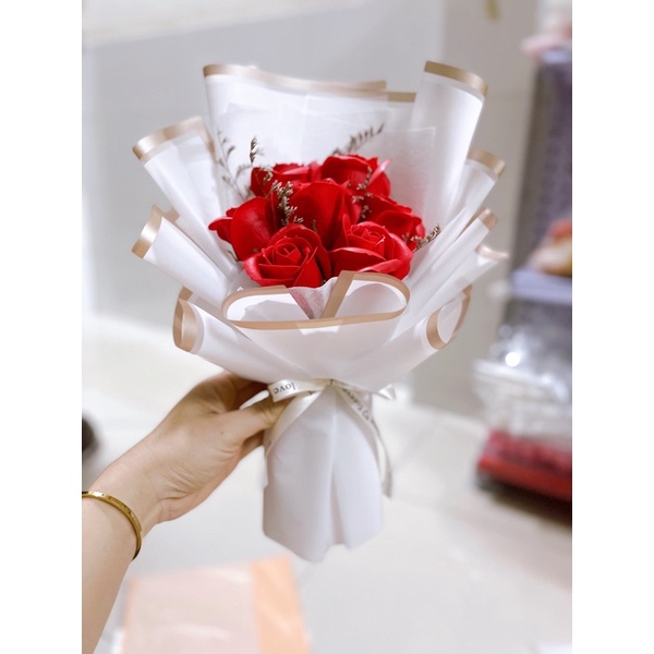 Bó hoa sáp thơm 7 bông lưu hương cực lâu - Món quà ý nghĩa cho người thân và bạn bè