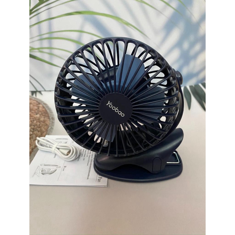Quạt sạc pin mini để bàn YOOBAO F04 2500/6400 mAh Xoay 720 có đế kẹp đa năng.