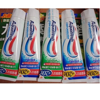Kem đánh răng Aquafresh Fuji cosmetics Nhật Bản
