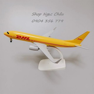 Mô hình máy bay dhl airlines boeing b737-800 20cm có bánh xe