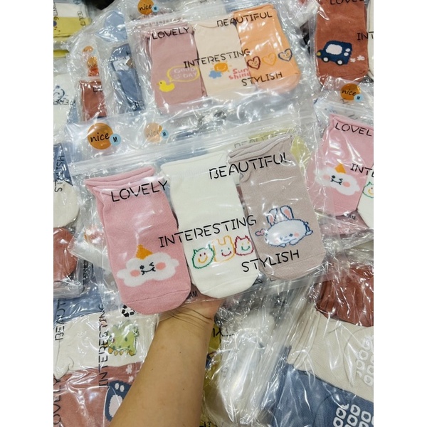 Sét 3 đôi tất nỉ chống trượt cao cấp Lovely cho bé yêu