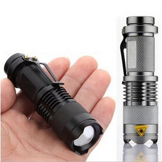 Đèn pin mini siêu sáng Cree Q5 (đã có pin và sạc)