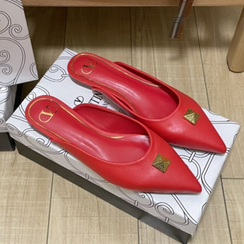Valentino Dép Da Cừu Mũi Nhọn Đính Đinh Tán Thời Trang Cho Nam Nữ Size 34-42