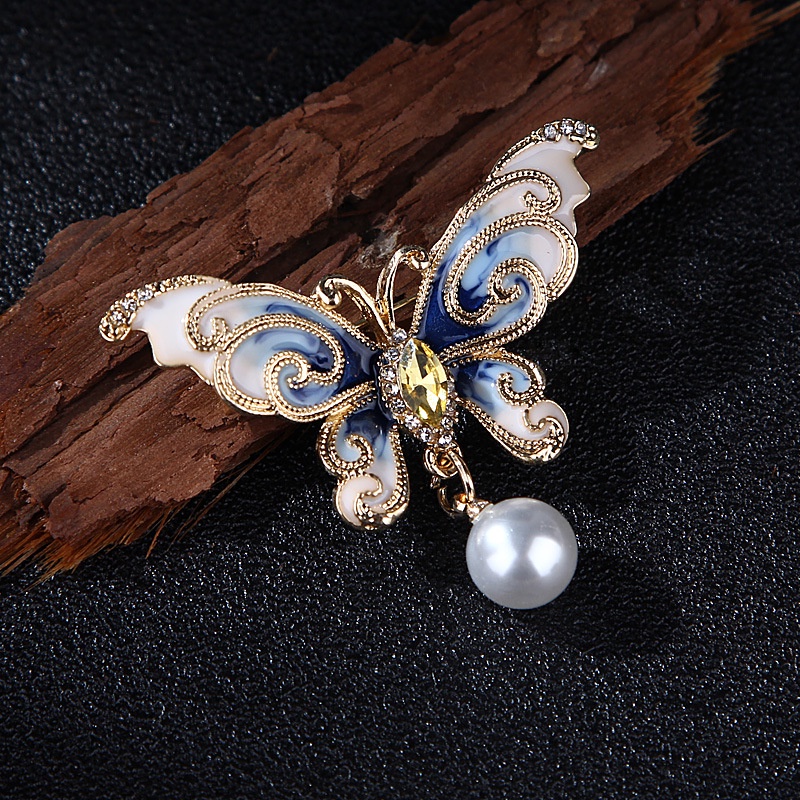 Delicate Korean Fashion Simple Moire Butterfly Brooch Pearl Geometric Pin Accessories