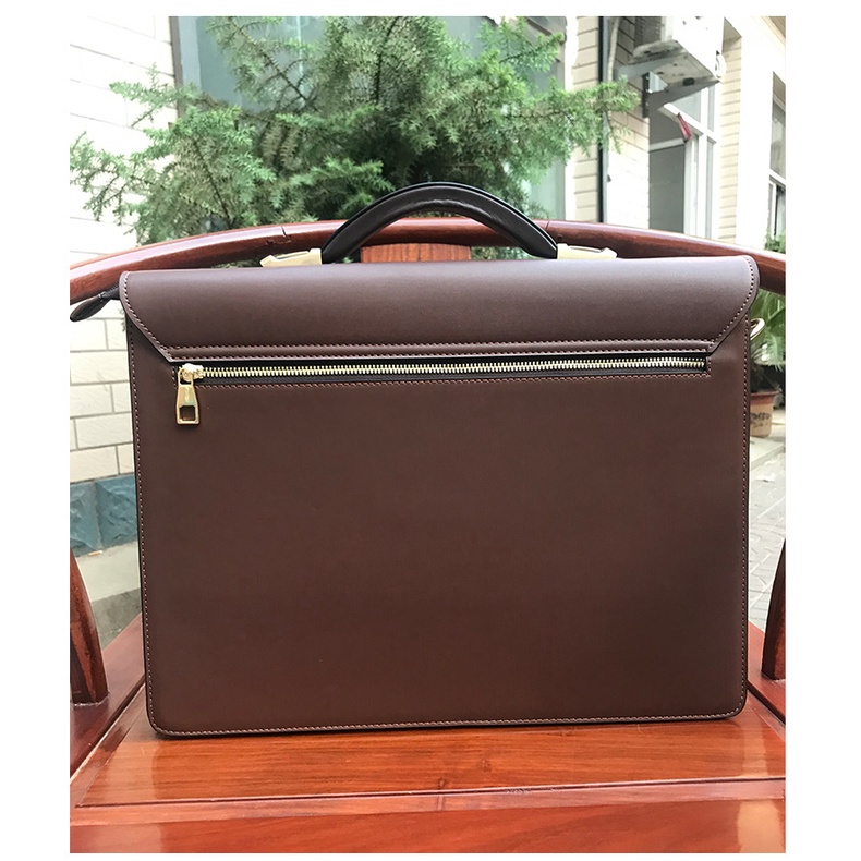 Cặp da nam khóa số