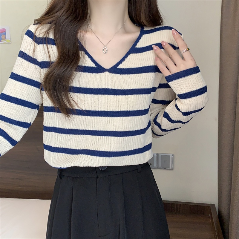 IELGY Áo Thun Dệt Kim Tay Dài Cổ Chữ V Họa Tiết Kẻ Sọc Phong Cách Hàn Quốc Thời Trang Cho Nữ
