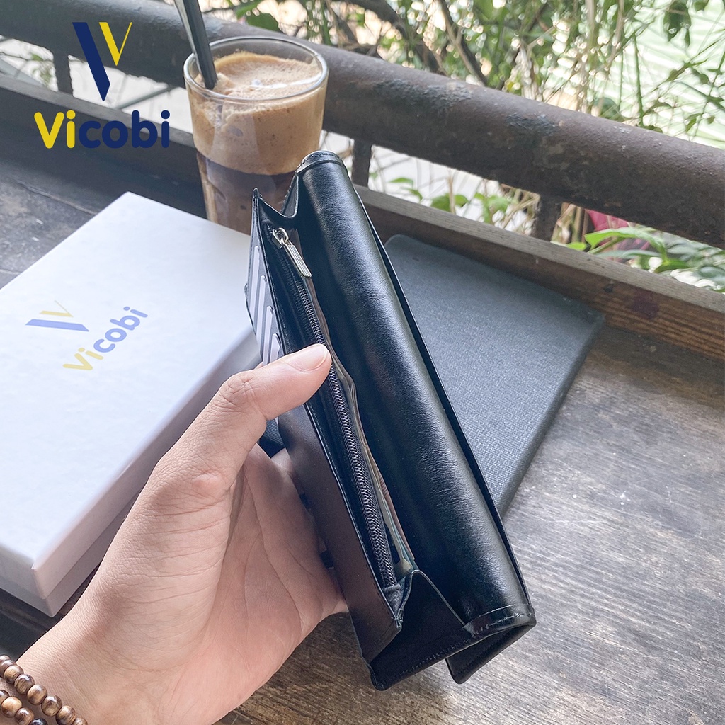 Ví dài da bò Vicobi D4, có ngăn khóa trong để được các loại giấy tờ tùy thân cũ và mới
