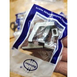 răng cưa vắt sổ 4 chỉ