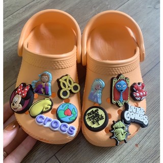 link khách đặt mua charm