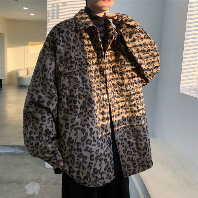 Áo Khoác Hoạ Tiết Da Báo Hai Màu Unisex