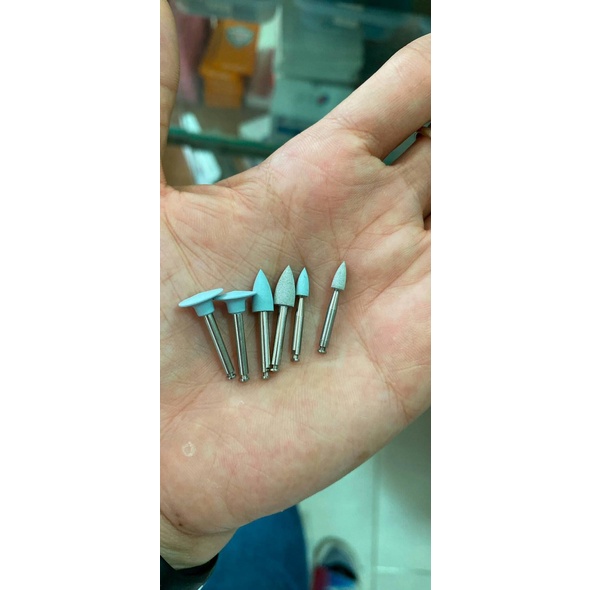 Mũi silicon đánh bóng miếng trám composite hình nụ cho tay khoan chậm dùng trong nha khoa