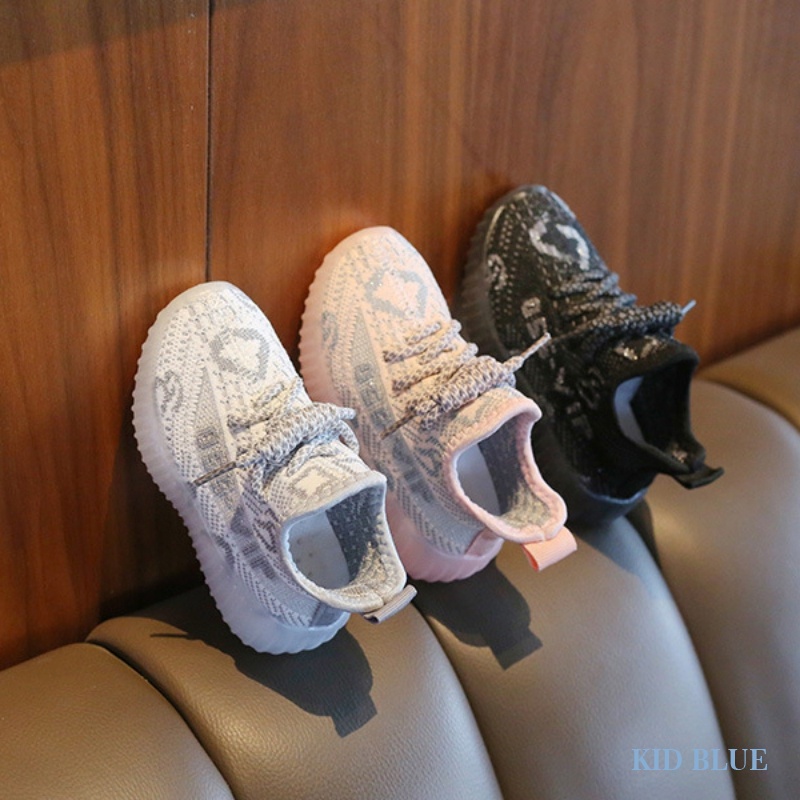 Giày Thể Thao Đế Mềm Thời Trang Dành Cho Trẻ Nhỏ