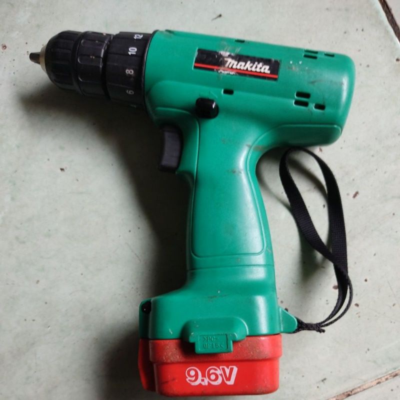 Máy khoan pin Ma kit a M 6 45Dbãi