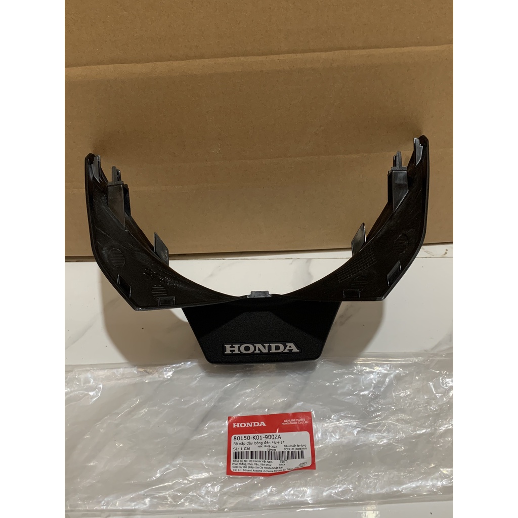 Bộ nắp đậy bóng đèn HONDA SH 125&150 năm 2012-2013-2014-2015. *NH-1* 80150K01900ZA