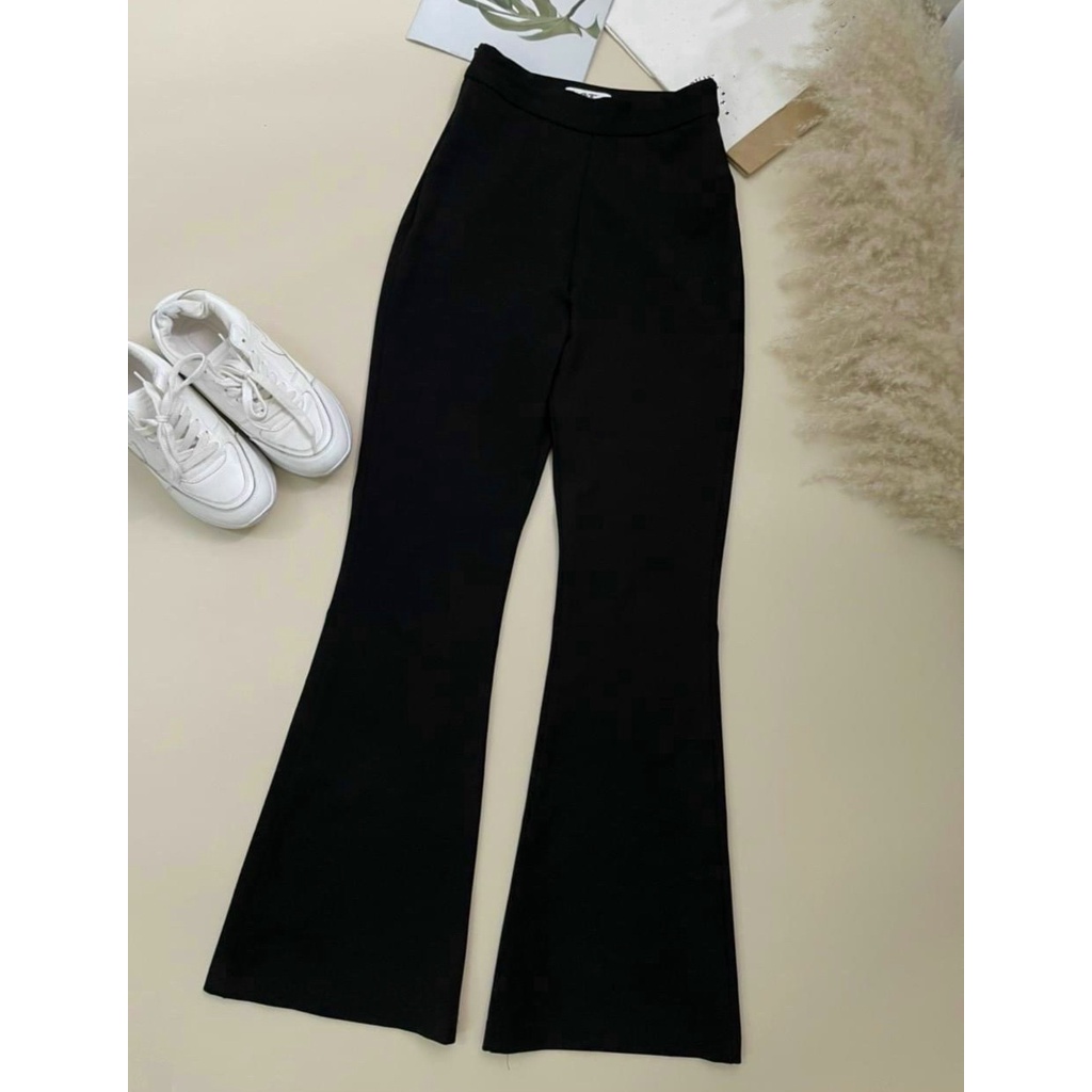 Quần legging loe umi cạp caoo
