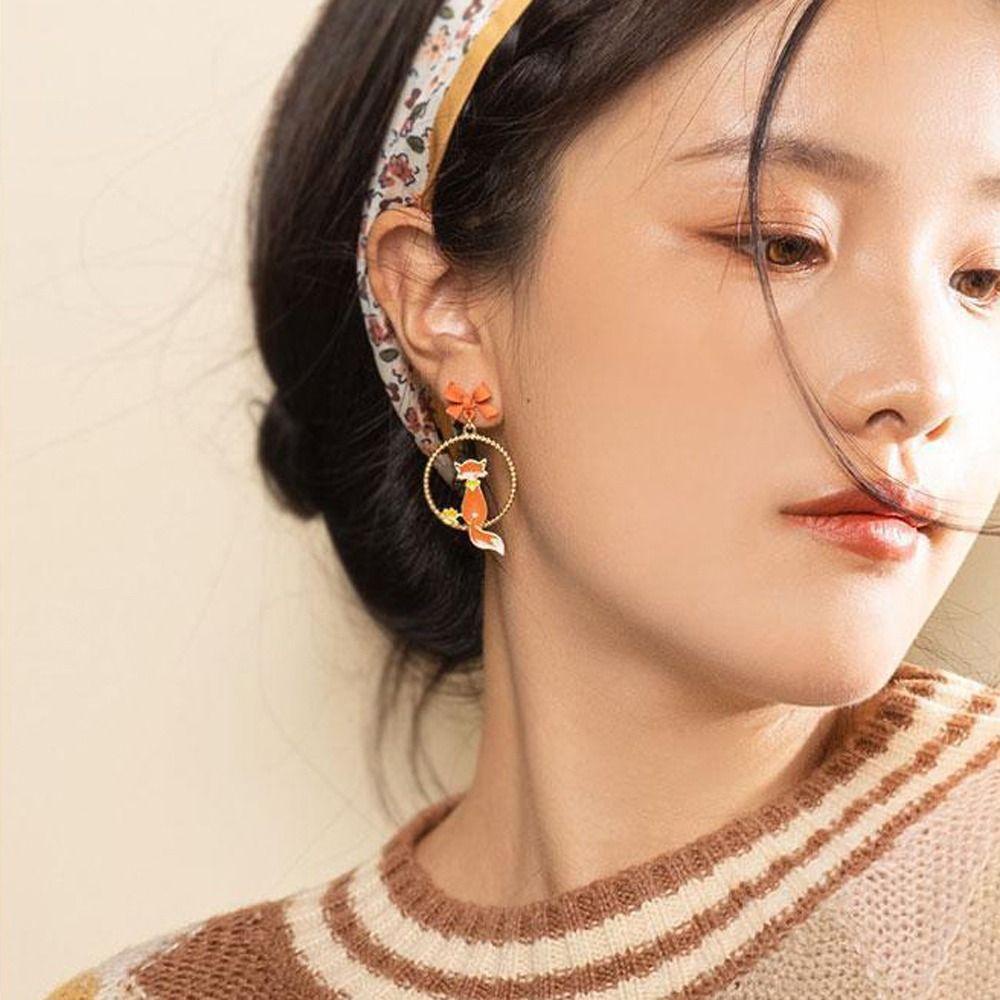 Bông Tai Xỏ Hình Mèo Đeo Nơ Lá Kiểu Nhật Bản Dễ Thương Cho Nữ