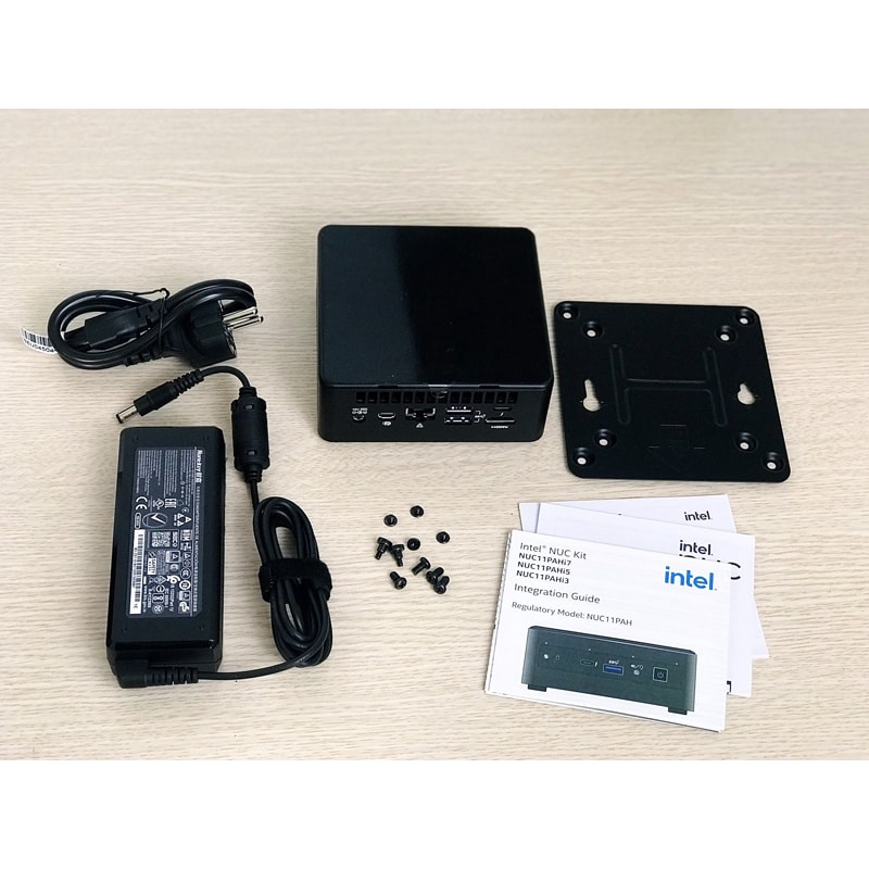 Intel Bare Bone NUC11 L6 RNUC11PAHi30000 - i3-1115G4