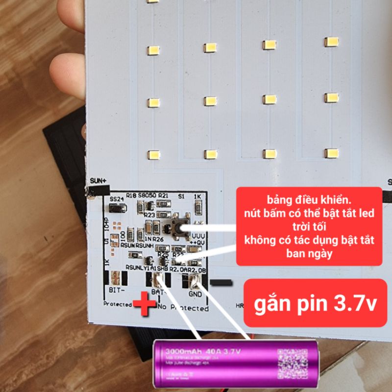 PIN MẶT TRỜI 5V 200mA + đèn led liền tấm pin tự động bật tắt điện