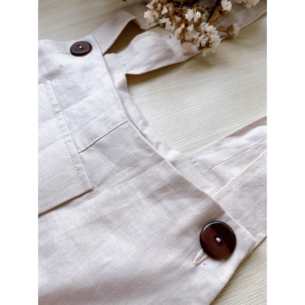 Yếm quần dáng baggy