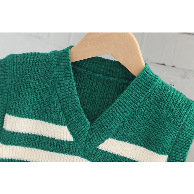 Set 3 chi tiết bé trai mùa thu đông, áo gile len mix sơ mi trắng cùng quần nỉ, đồ bộ lịch lãm nam tính cho bé | MB31