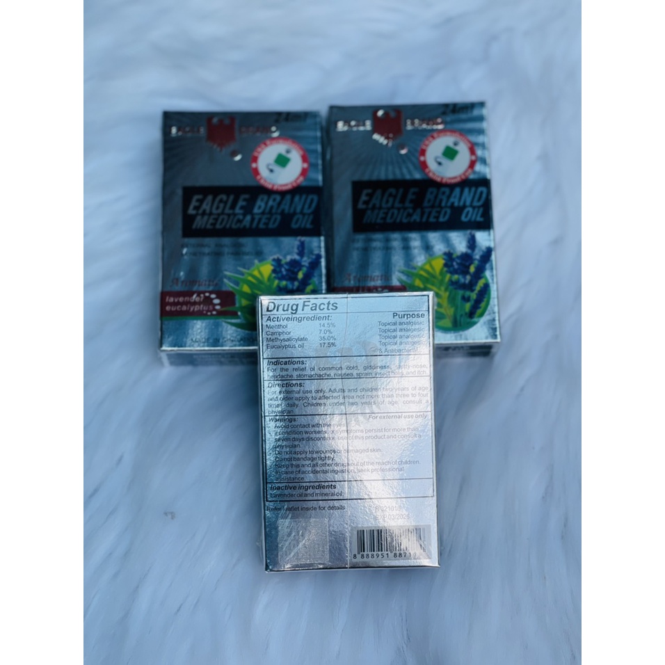 Dầu gió con ó  Eagle Brand Medicated Oil Refresh 24ml Singapore
