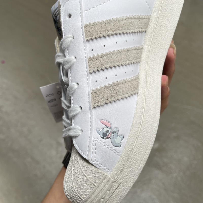 Giày Thể Thao Das Disney Trắng Xám Siêu Đẹp