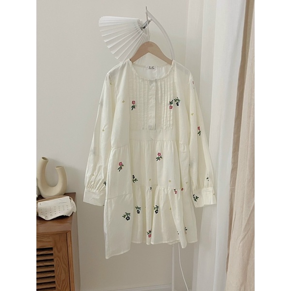 Váy - Đầm babydoll hoa nhí LINIEN dài tay dáng xoè xếp li cúc dọc