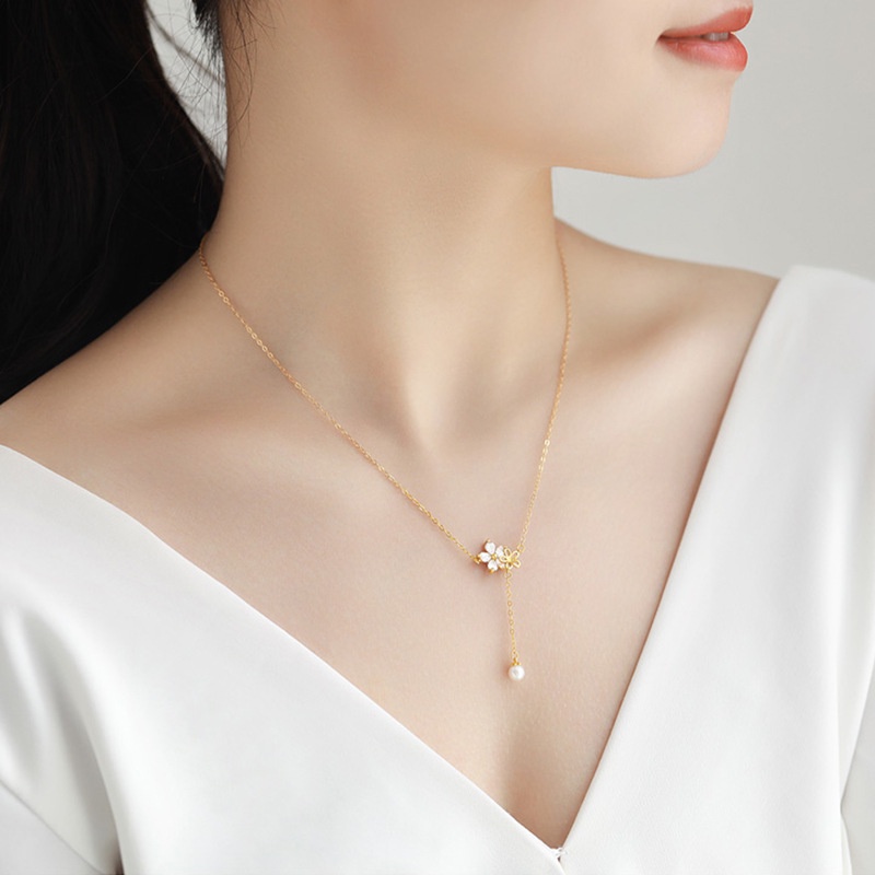 Vòng cổ Đính Ngọc Trai Hình Hoa Anh Đào Thời Trang Cho Nữ