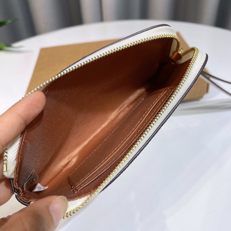 Ví Coach hình mèo kute