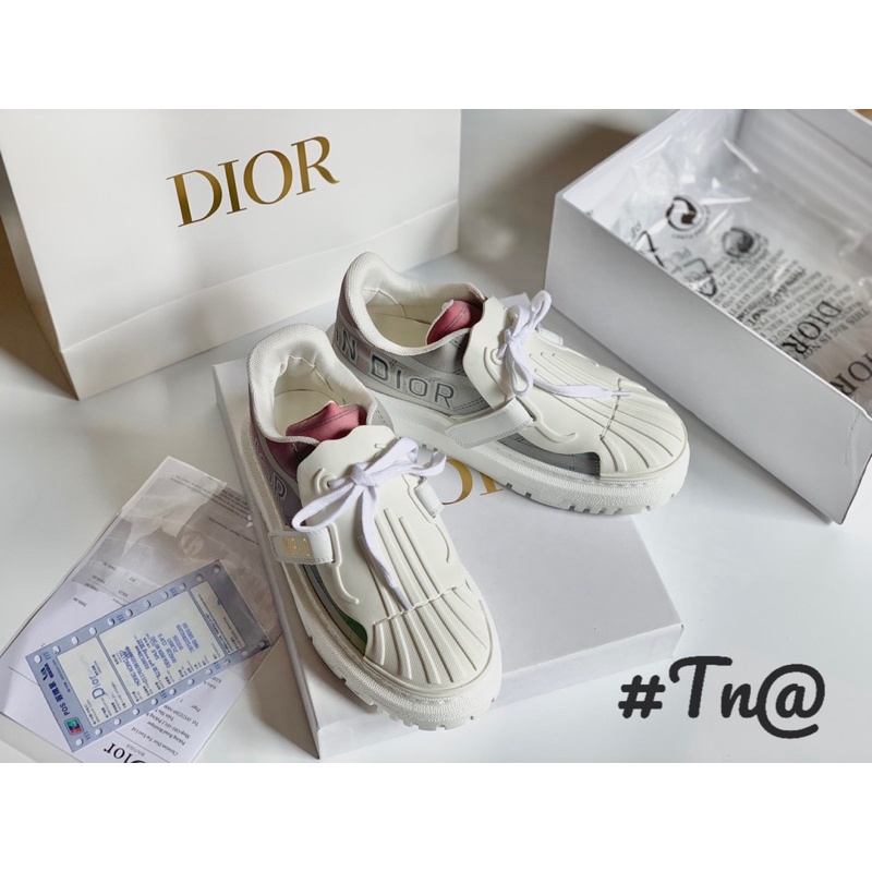 GIÀY THỂ THAO CD HỒNG PHA PHẢN QUANG