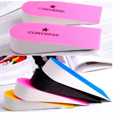 Bộ 2 miếng lót đế giày bằng xốp tăng 2.5cm chiều cao, đi rất êm chân, thoải mái, ngăn được mùi hôi chân