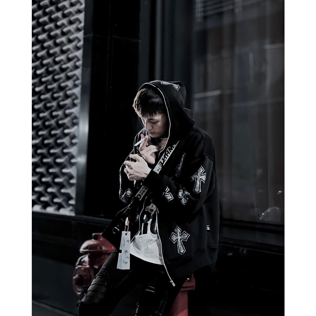 Áo khoác, áo hoodie kéo khóa phối đính đá chữ thập hot 2022