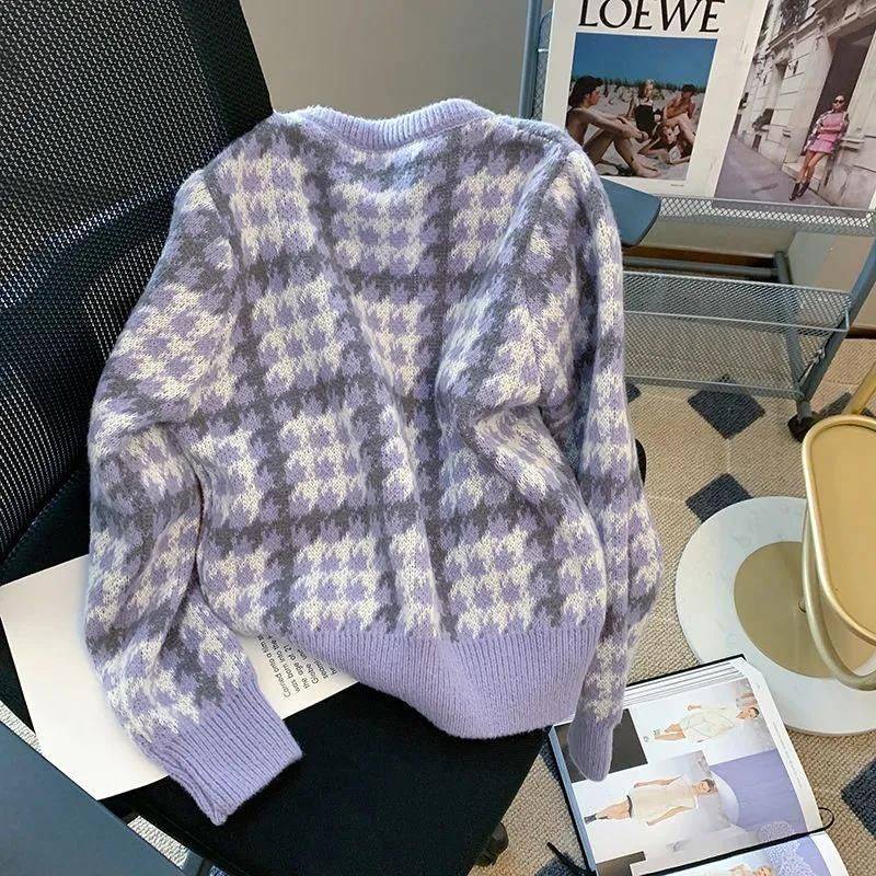 Áo Khoác Cardigan Len Tím Dáng Rộng Mềm Mại Ấm Áp Phong Cách Retro Nhật Bản Cho Bạn Gái