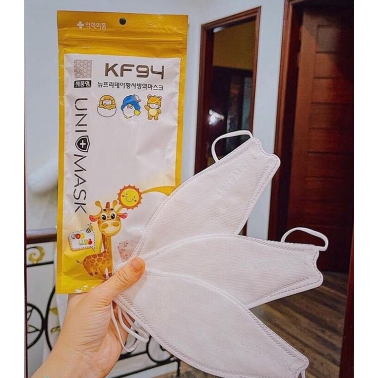 [Quà tặng 1] 1 chiếc khẩu trang trẻ em KF94