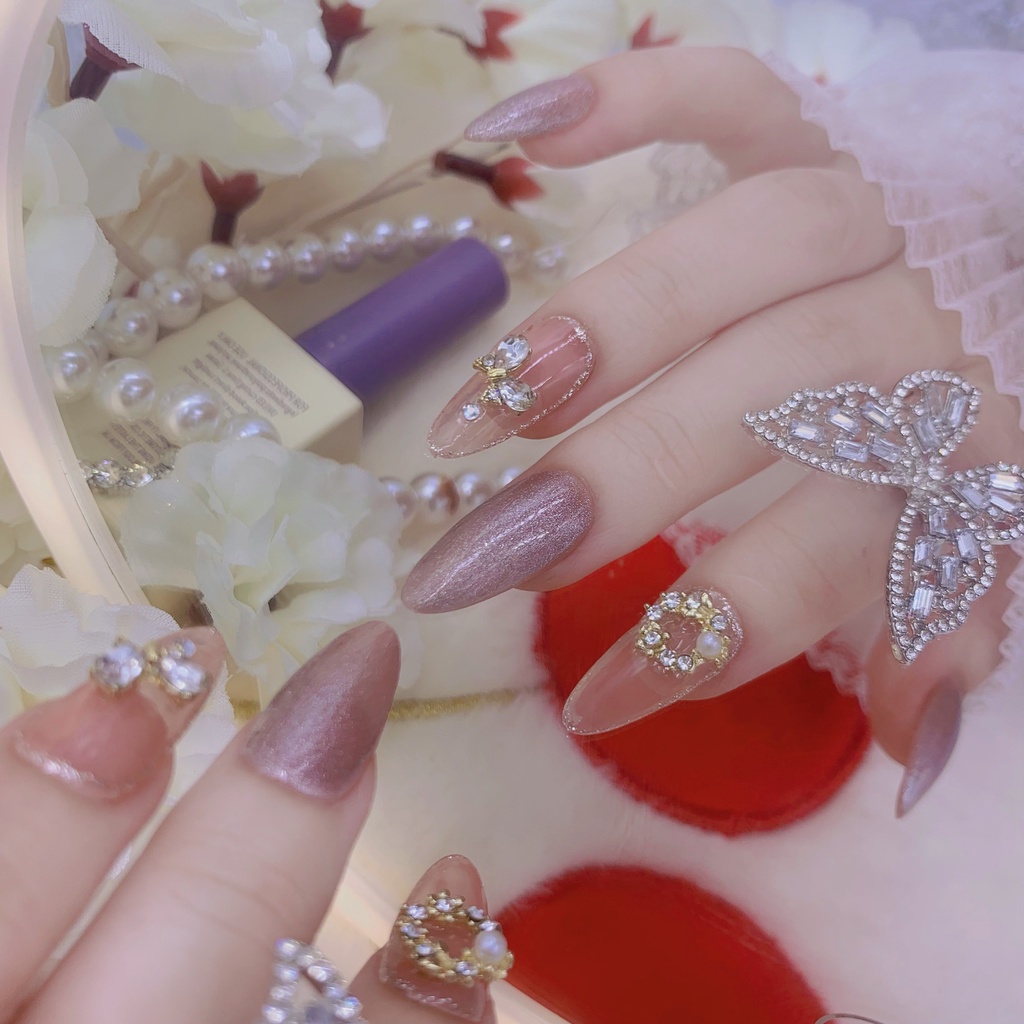 Móng giả thiết kế mắt mèo kim cương đính charm cao cấp, tặng keo dán dũa