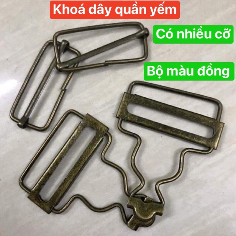 Khoá dây áo yếm, có 2 màu và 2 kích thước thông dụng để chọn lựa