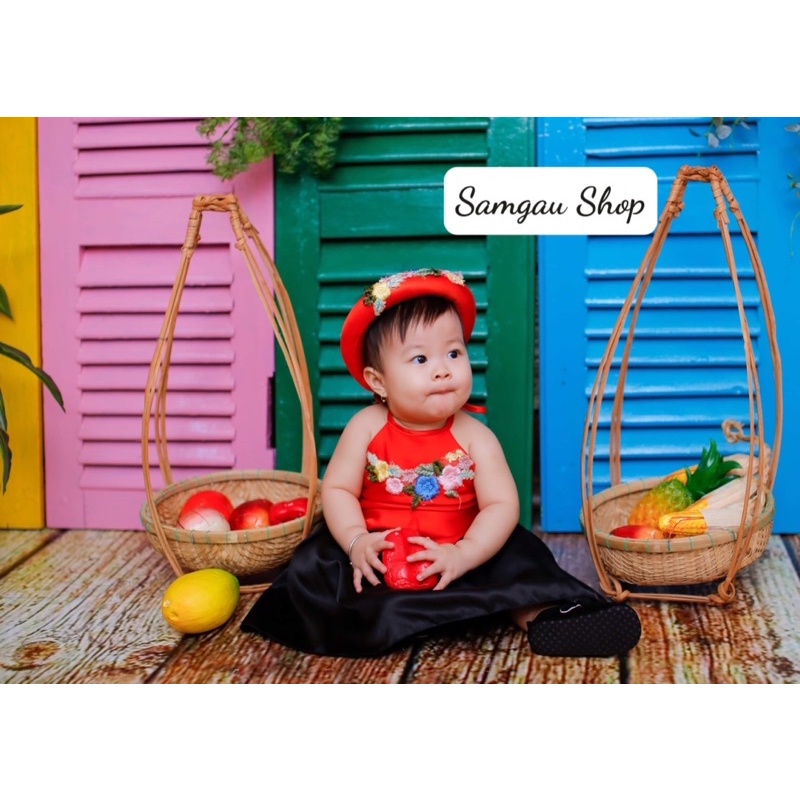 Yếm Nâu và Yếm Đỏ có kèm mấn cho bé gái từ 7-26 kg