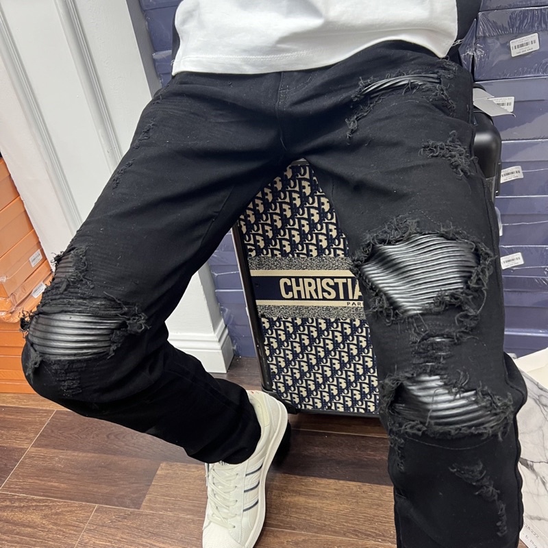 Quần Jean Dài Nam Màu Đen Rách Vá Da Phong Cách Thời Trang Cao Cấp