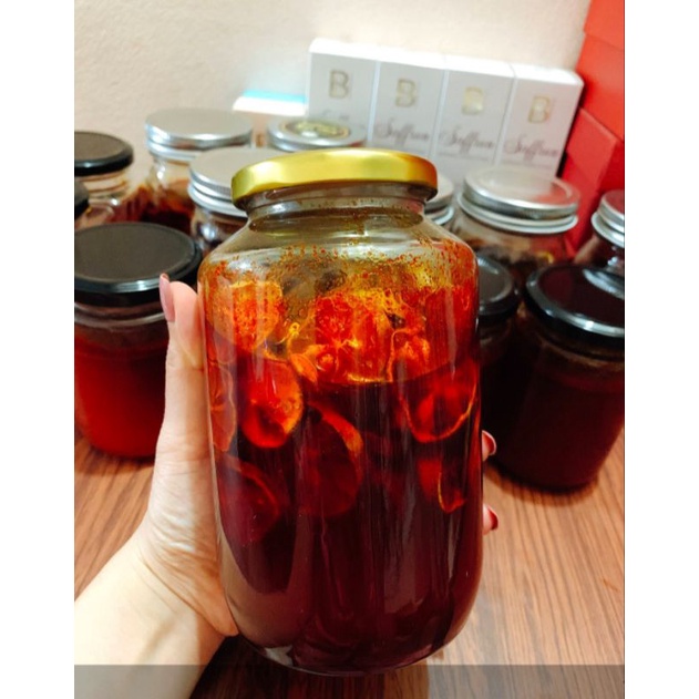 HỦ THỦY TINH TRÒN SIÊU ĐẸP / 700ML / NẮP VÀNG - ĐỎ