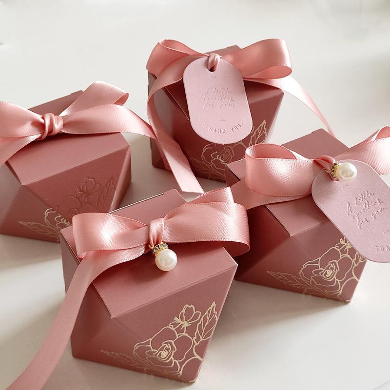 Hộp Giấy Đựng Kẹo / Sô Cô La / Quà Tặng In Họa Tiết Kim Cương Sáng Tạo Phối Dây Ruy Băng Ngọc Trai Trang Trí Tiệc Cướ