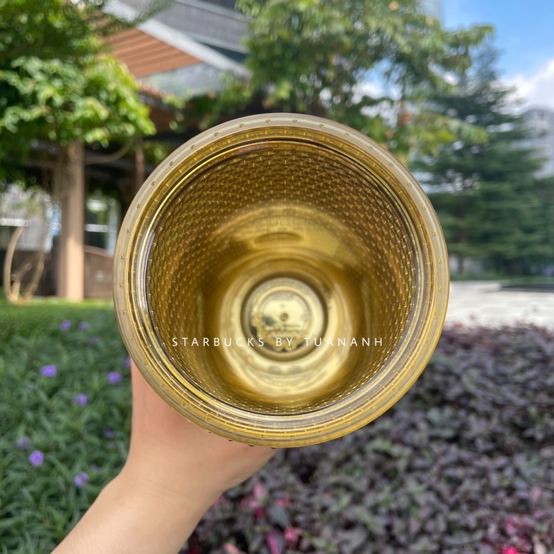 Ly Starbucks Studded Gold Plate 473/710ml