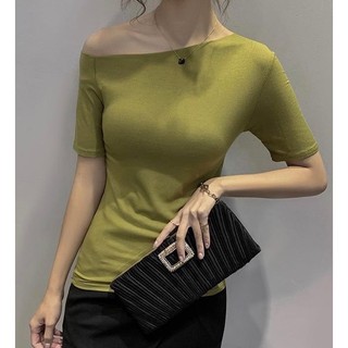 Áo thun lệch vai HT06