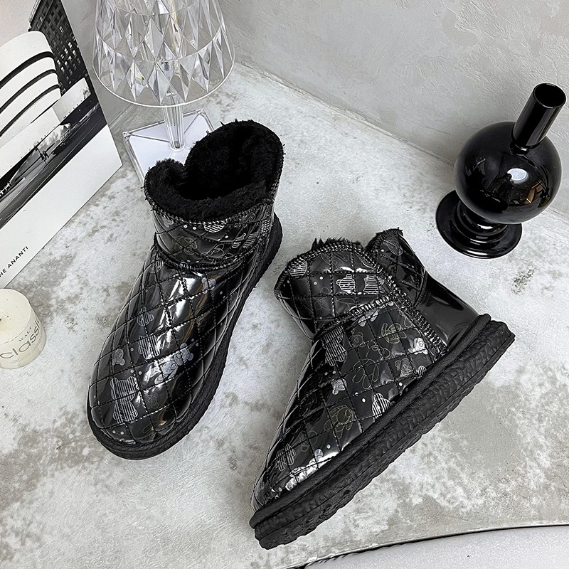 Giày Bốt Da Lót Lông Cừu Giữ Ấm Chống Thấm Nước Họa Tiết Hoạt Hình Dễ Thương Cho Nữ