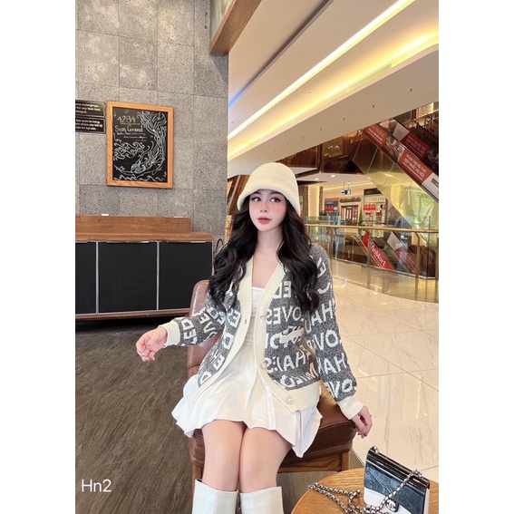 Mũ vành cụp lông mịn