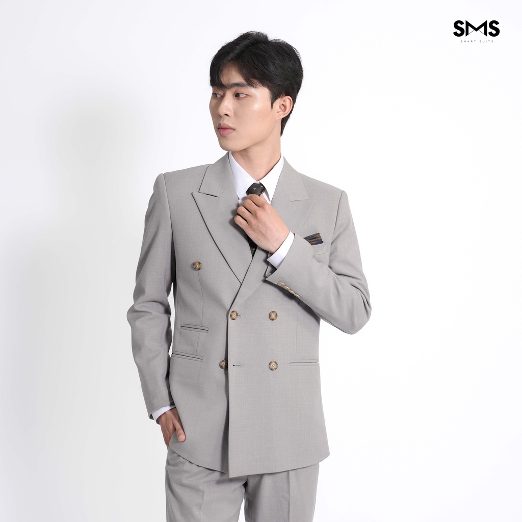 Bộ vest nam ghi sáng, 6 khuy 3 túi, form ôm Smart Suits