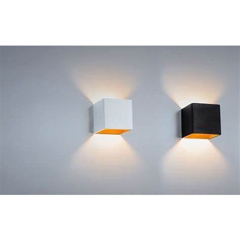 Đèn hắt tường vuông 100x100mm chống nước sử dụng ngoài trời ánh sáng vàng