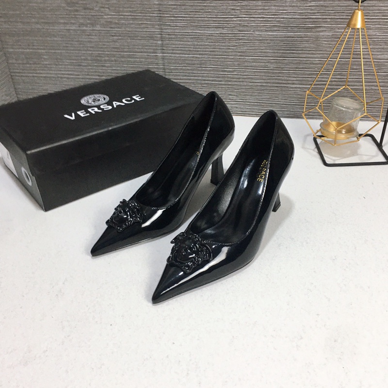 %VERSACEGiàyCaoGótMũiNhọnMàuĐenmedusaCao7cmChoNữ