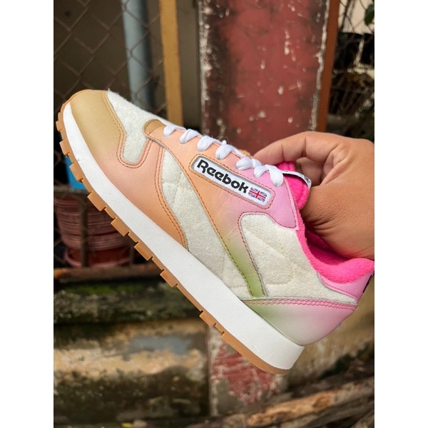 Giày Reebok chính hãng size 39