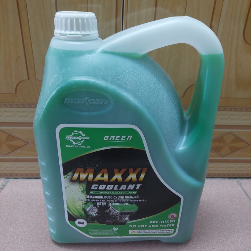 Nước làm mát động cơ Maxxi Coolant can 5L màu xanh dùng cho ô tô, xe máy