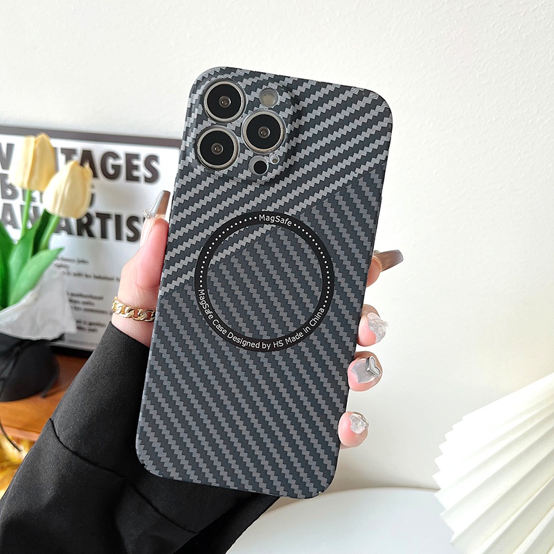 Ốp Điện Thoại Cứng Mỏng Nhẹ Họa Tiết Sợi Carbon Kèm Giá Đỡ Từ Tính Cho iPhone 14 13 Pro Max Plus